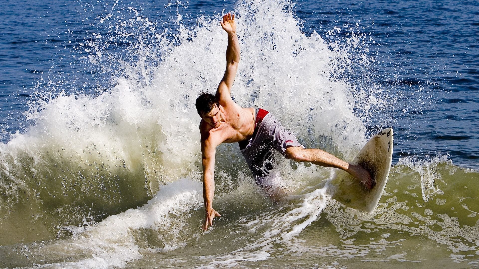 Panda Sports-世界杯之夜，姆巴佩关键战不手软，法国挺进八强